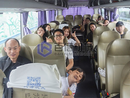 紅旗渠團(tuán)建